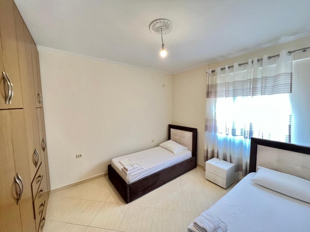 Ermis Apartament Apartment Sarande Bagian luar foto