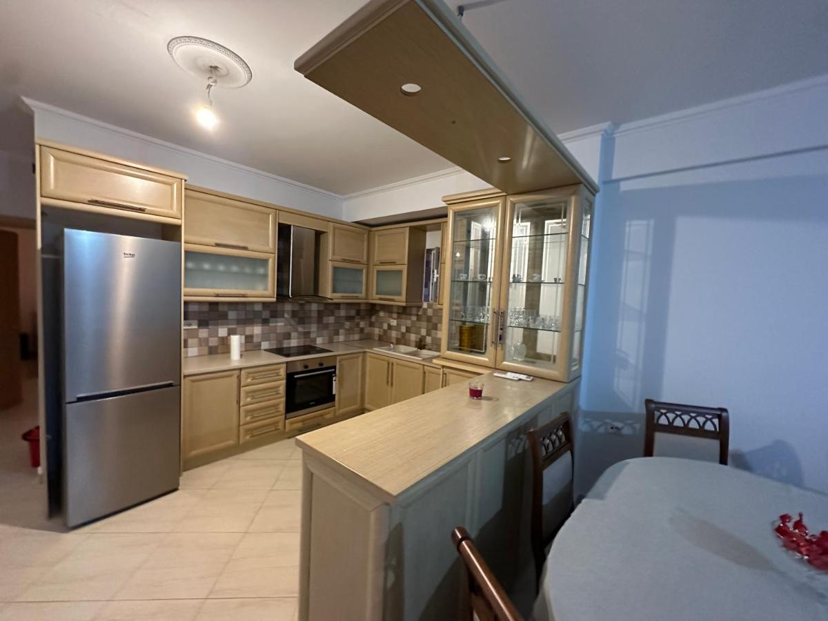 Ermis Apartament Apartment Sarande Bagian luar foto
