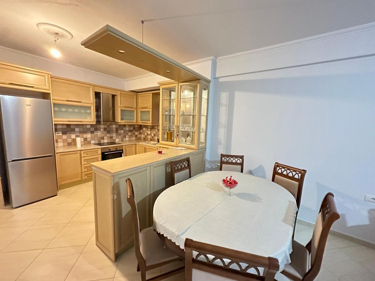 Ermis Apartament Apartment Sarande Bagian luar foto